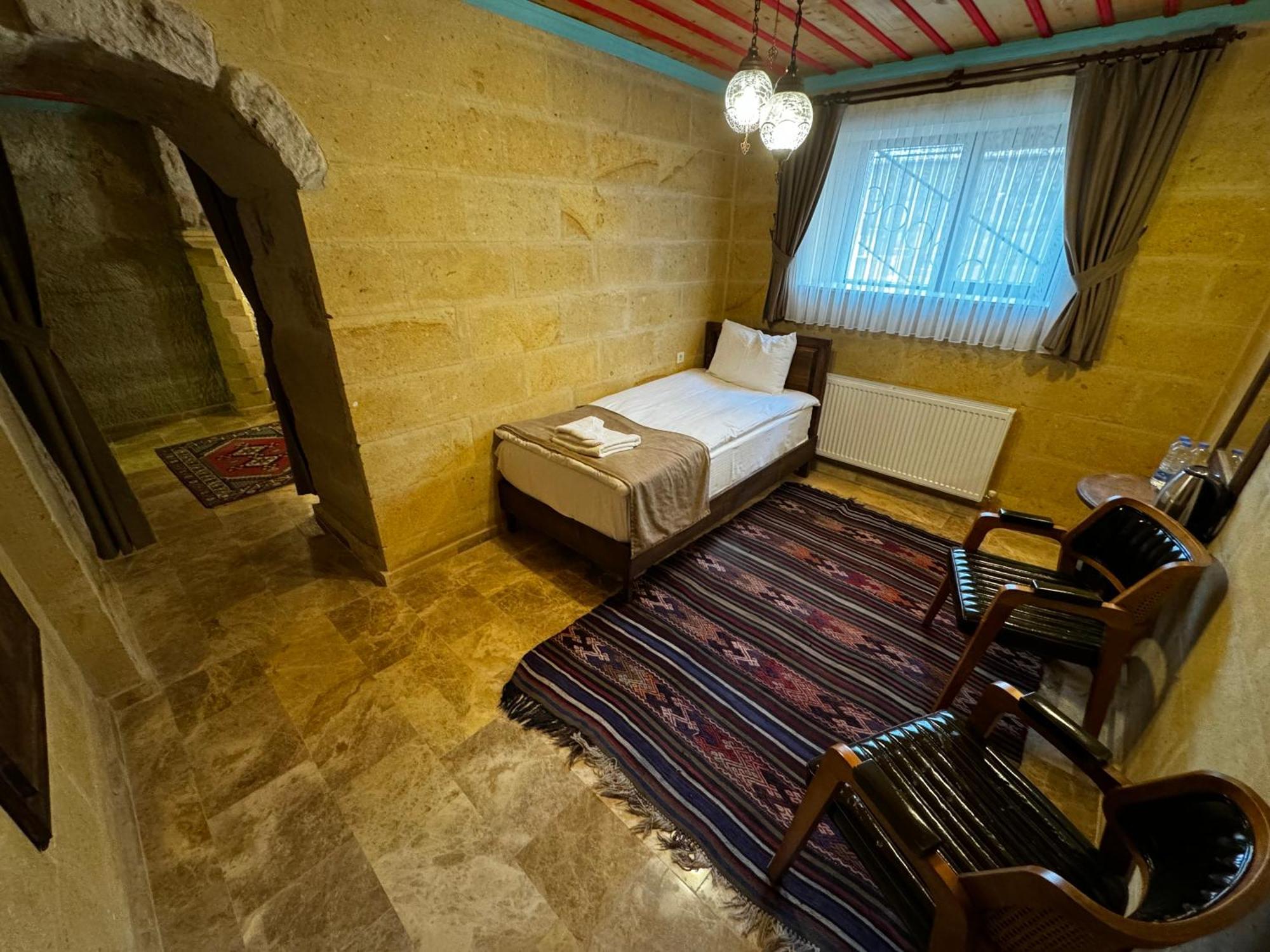 Отель Rustic Caves Гореме Экстерьер фото