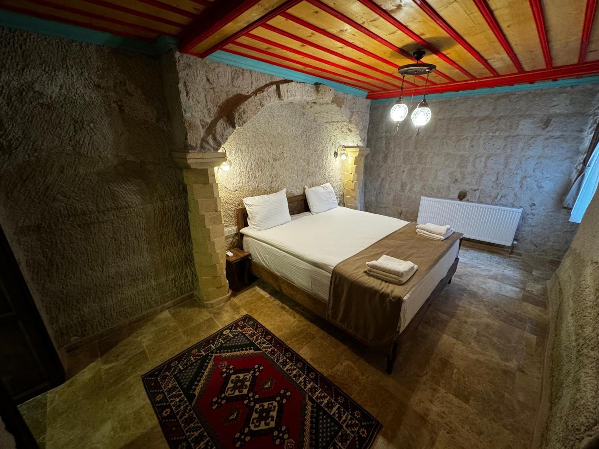 Отель Rustic Caves Гореме Экстерьер фото
